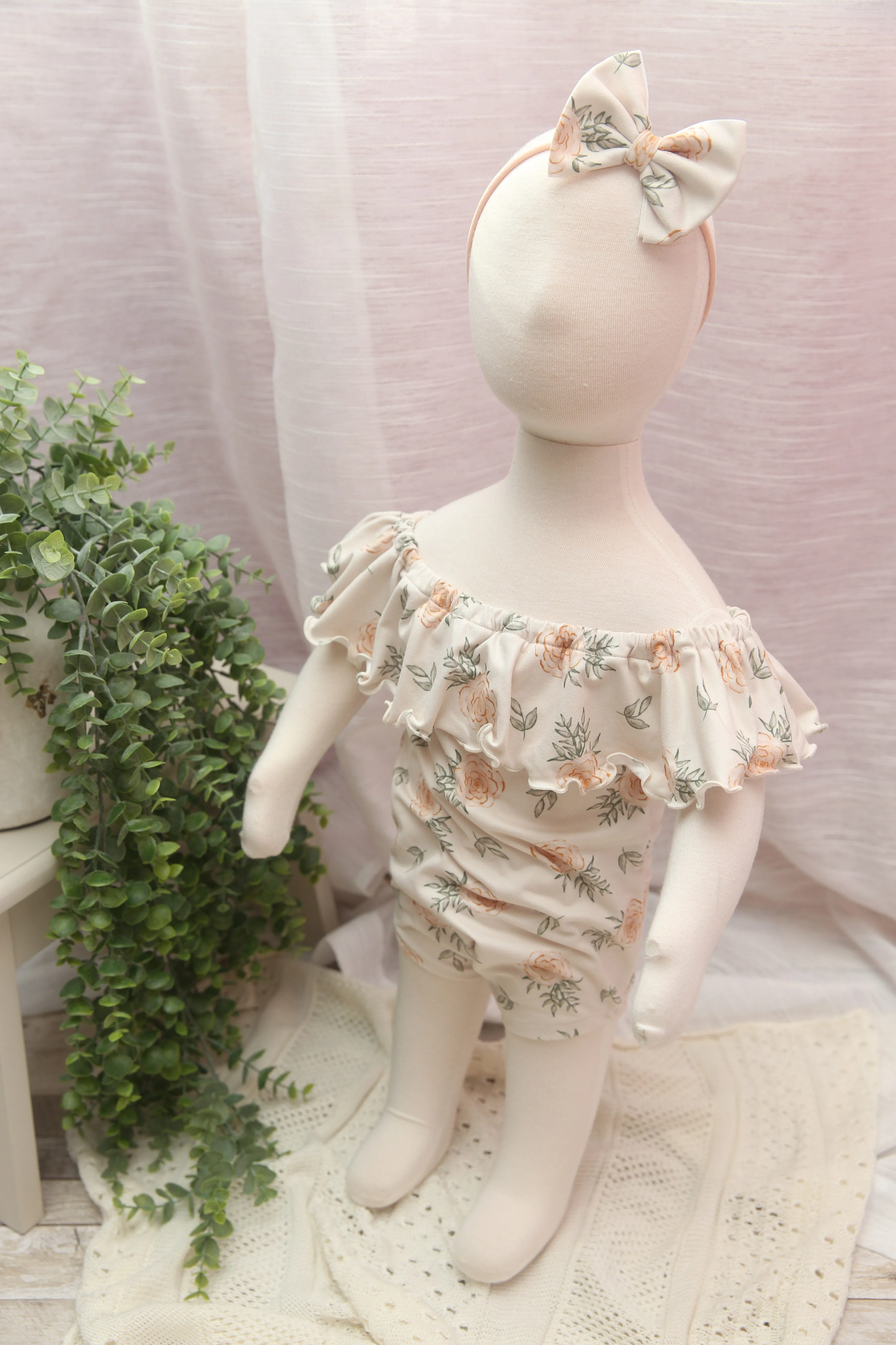 Anisa- Newborn or Sitter Flutter Romper; Newborn Romper; Sitter Romper; Peach Rose Floral; MADE TO ORDER