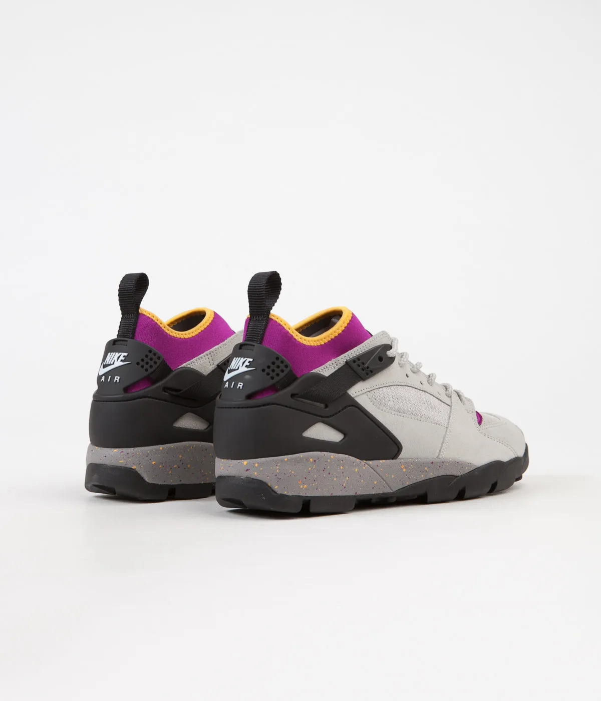 Nike ACG Air Revaderchi Shoes - Granite / Black - Red Plum - Pro Gold