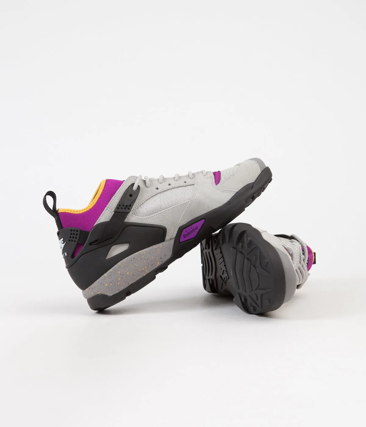 Nike ACG Air Revaderchi Shoes - Granite / Black - Red Plum - Pro Gold
