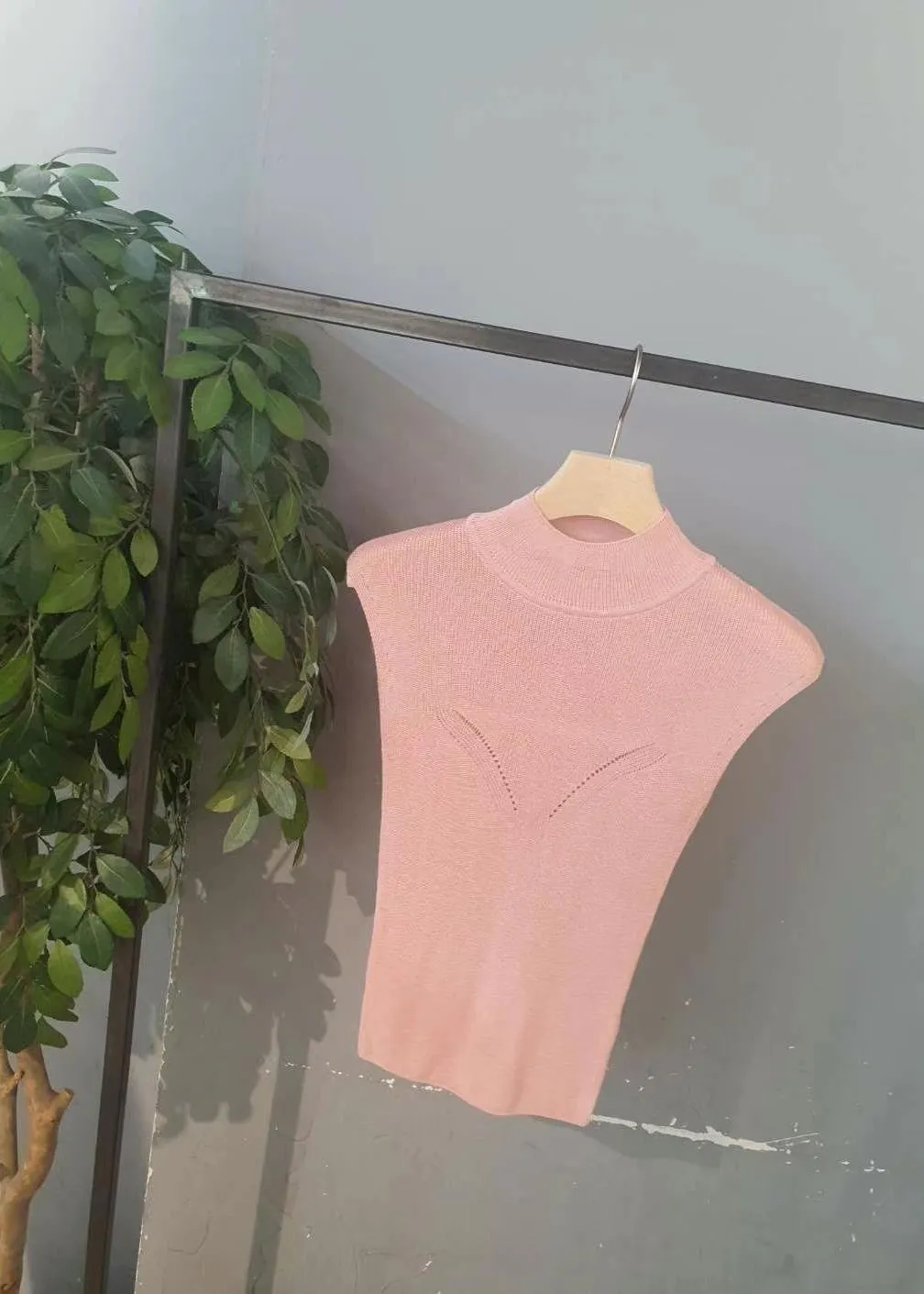 Tops (0084TB031)